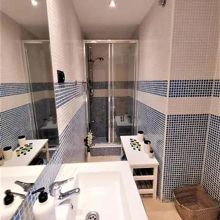 Martires Centro דירה